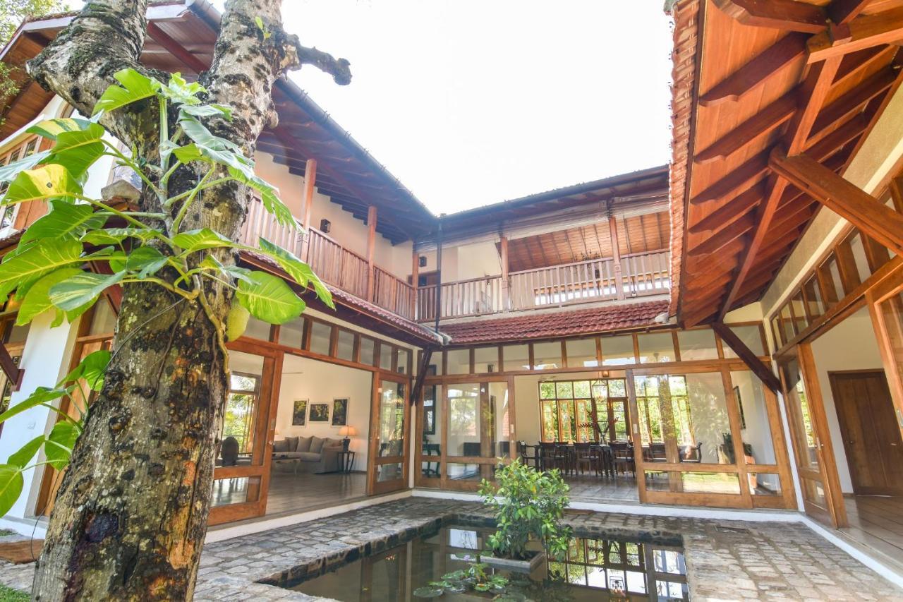 Niketh Villa キャンディー エクステリア 写真